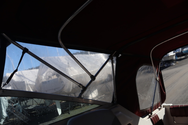 1188296-60 Searay Express Cruiser 250EC, 1994