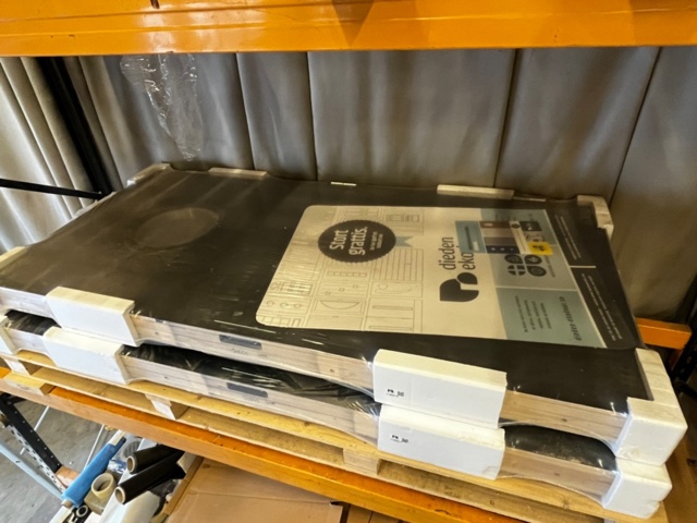 1145310-1 2 exterior doors 10x21, Dieken Ekodoor