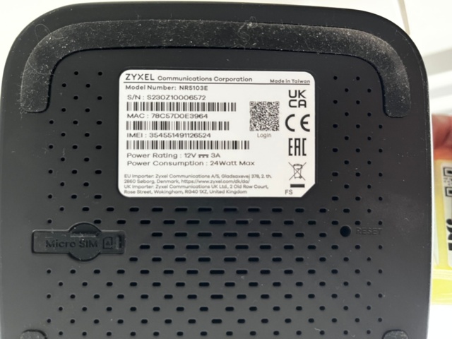 1145335-4 Router Zyxel NR5103E