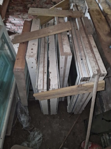 1188168-5 12 large format windows