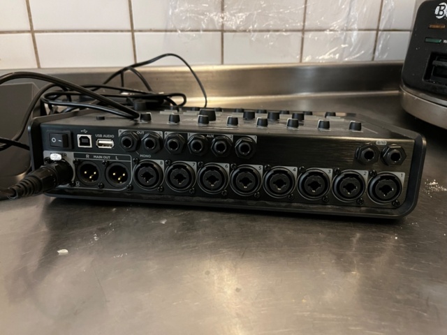 1145158-7 Audio mixer, Bose T8S ToneMatch Mixer