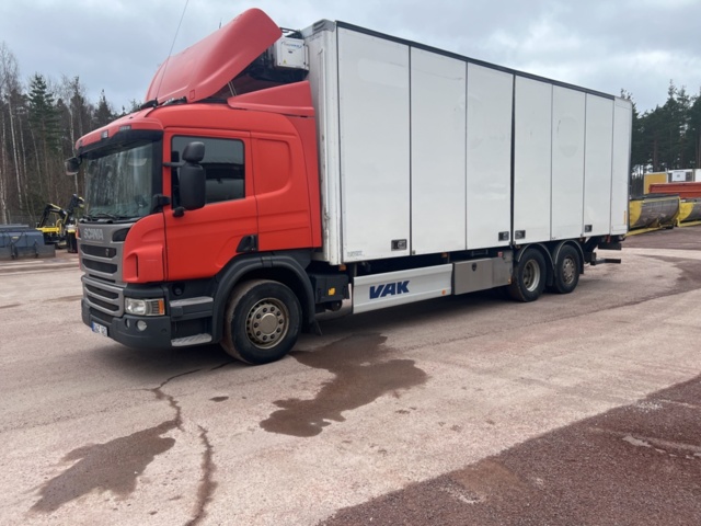 1069769-1 Scania P400 6x2 12.7 Automatic, 400hp, 2013