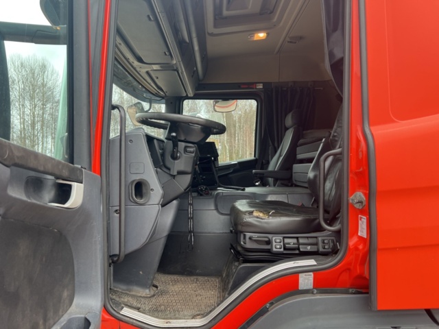 1069769-7 Scania P400 6x2 12.7 Automatic, 400hp, 2013