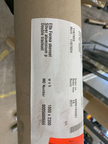 1188545-8 Elfa sliding doors 1800x2300