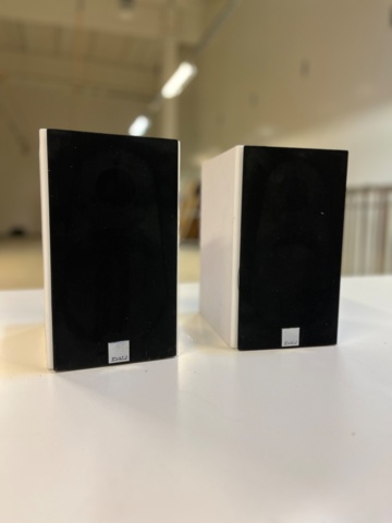 1189174-1 Högtalare 2st - Dali Zensor 1