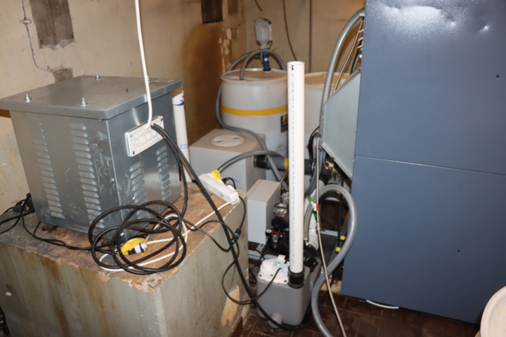 1189406-23 Miele PW6321 Pretreatment washing machine with power converter