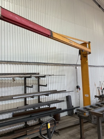 1121309-9 Column slewing crane Demag 500kg