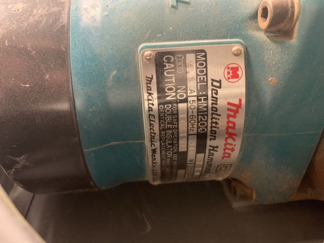 1189589-6 Car machine Makita HM1200