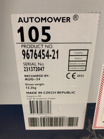 1189677-3 Robotic lawnmower Husqvarna Automower 105