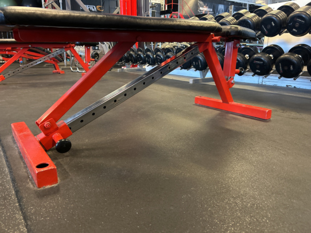 1146843-3 Viktbänk justerbar