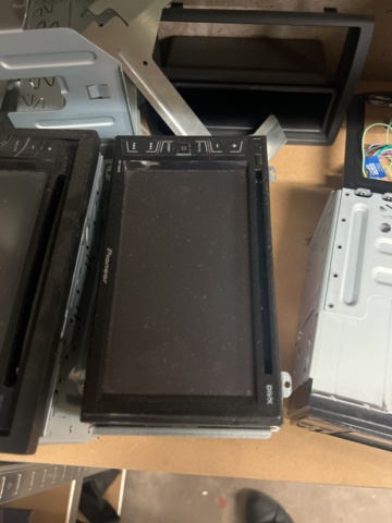 1177498-25 Warehouse with car parts and accessories 9 sections shelf