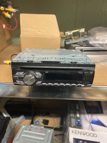 1177498-58 Warehouse with car parts and accessories 9 sections shelf