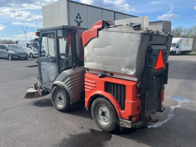 1177511-7 Sweeper - Hako Citymaster 1200 - 2006
