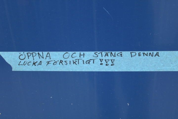 998951-52 Scania Warehouse bus. SCANIA/VAN HOOL K400EB/T 2012