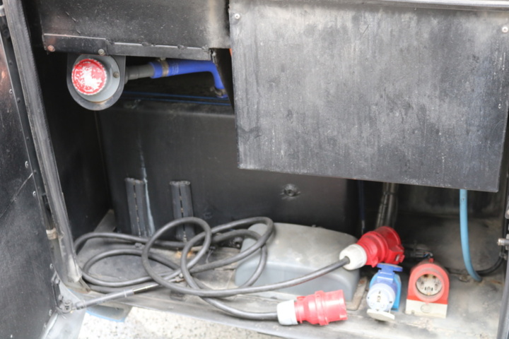 998952-27 Scania Warehouse bus. SCANIA/VAN HOOL K400EB/T 2012