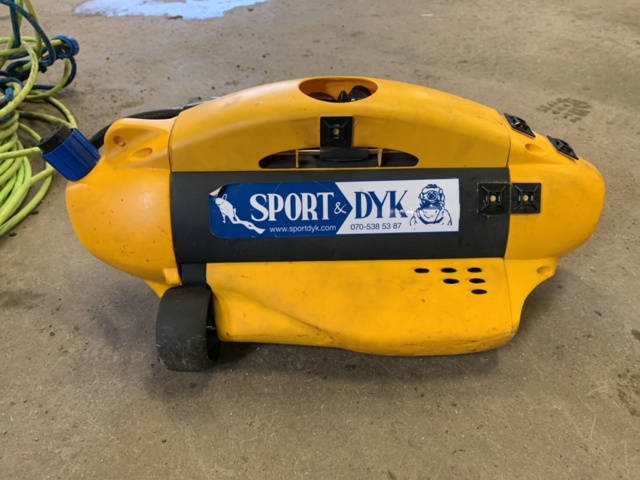 1068201-3 Underwater drone underwater robot Seagoo Worker incl. travel parts machine and accessories