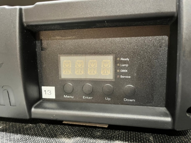 1182280-7 Martin Mac 250 Wash incl. case 2 pcs