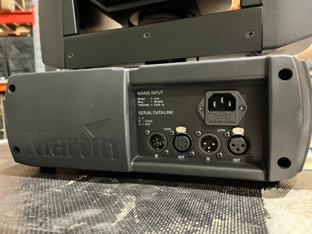 1182280-9 Martin Mac 250 Wash incl. case 2 pcs