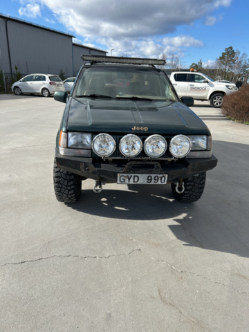1162097-43 Jeep Grand Cherokee 5.2 V8 4WD Automatic, 215hp, 1994