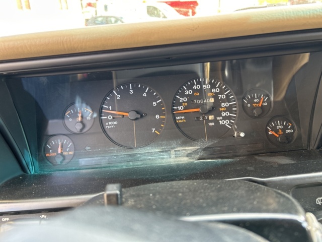 1162097-21 Jeep Grand Cherokee 5.2 V8 4WD Automatic, 215hp, 1994