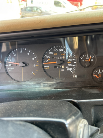 1162097-22 Jeep Grand Cherokee 5.2 V8 4WD Automatic, 215hp, 1994