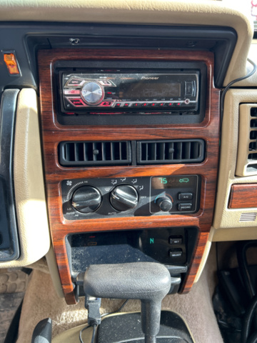 1162097-24 Jeep Grand Cherokee 5.2 V8 4WD Automatic, 215hp, 1994