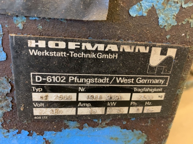 1134522-5 2-post lift Hofmann 2500kg