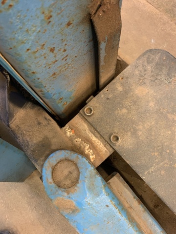 1134522-16 2-post lift Hofmann 2500kg