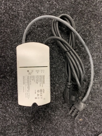 1190890-5 4 spotlights Fagerhult 35W