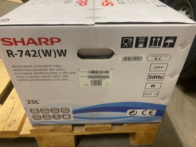 1192124-2 Microwave oven SHARP R-742 W