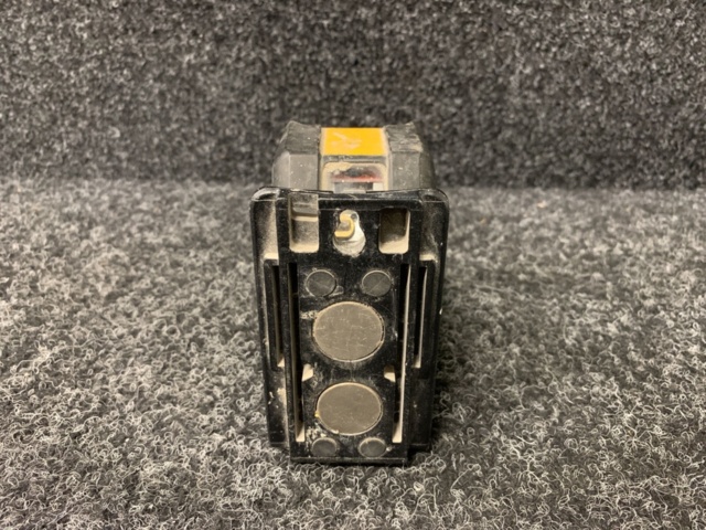 1190810-3 Cross laser DeWalt DCE088G