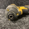 1190811-7 Impact screwdriver DeWalt DCF887