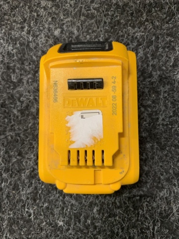 1190827-3 Battery 5.0 Ah 18V DeWalt DCB184