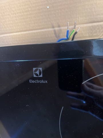 1121750-2 2st Nya Glashälls spisar Electrolux HOC620B