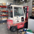 1121761-7 Mitsubishi FB25P 2.5 ton truck inc loader