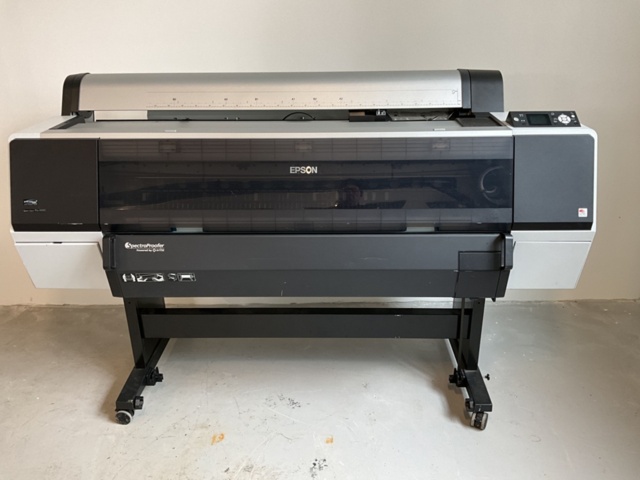 1120941-8 Epson 9900 spectroproofer - large format color printer