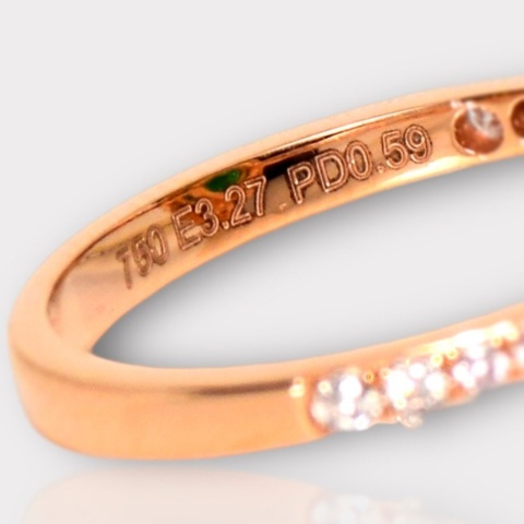 1193138-7 Ring 18K Gold with Emerald and Diamonds