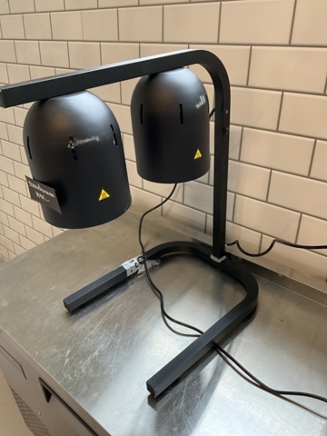 1121328-3 Double heat lamp on stand