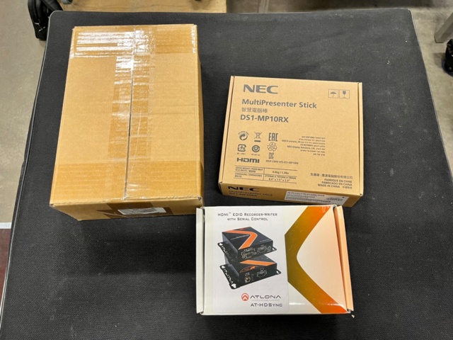 1184149-4 HDMI EDID recorder Atlona AT-HDSYNC 2pcs and Presentation stick NEC DS1-MP10RX