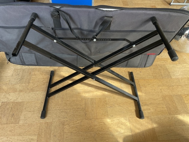 1150177-5 Keyboard Yamaha Stage Piano CP 300