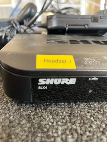 1150185-2 Headset Shure Blx 4 complete