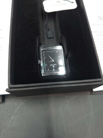 1193443-6 4 James Noble Classic watch with 8 bracelets - men