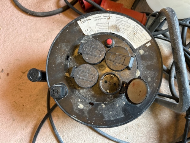 1110690-4 Lamp and splice cables