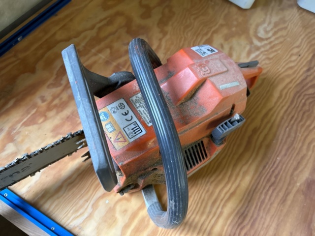 1110694-4 Husqvarna 55 chainsaw