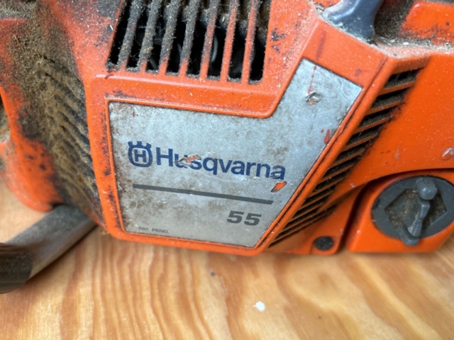 1110694-8 Husqvarna 55 chainsaw