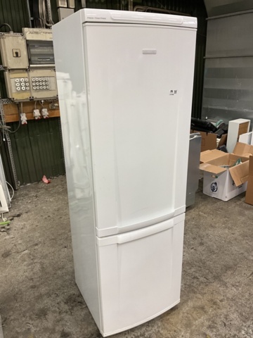 1121406-1 Fridge/Freezer Electrolux