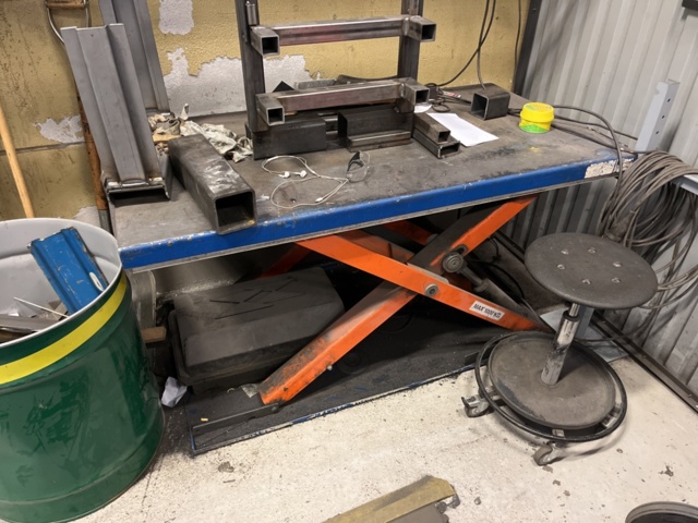 1078859-1 Lifting table 1000kg Edmo Lift