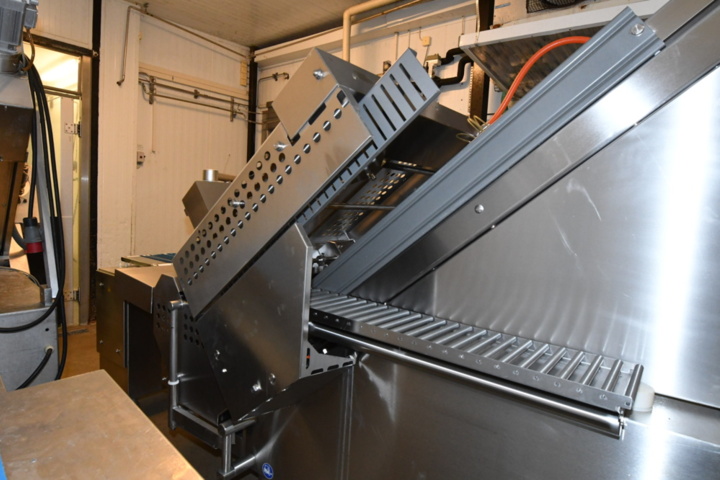 1193642-7 WEBER Slicer CCS902 MCS with input