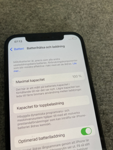 1055192-9 Apple iPhone 11 64 GB Reparationsobjekt
