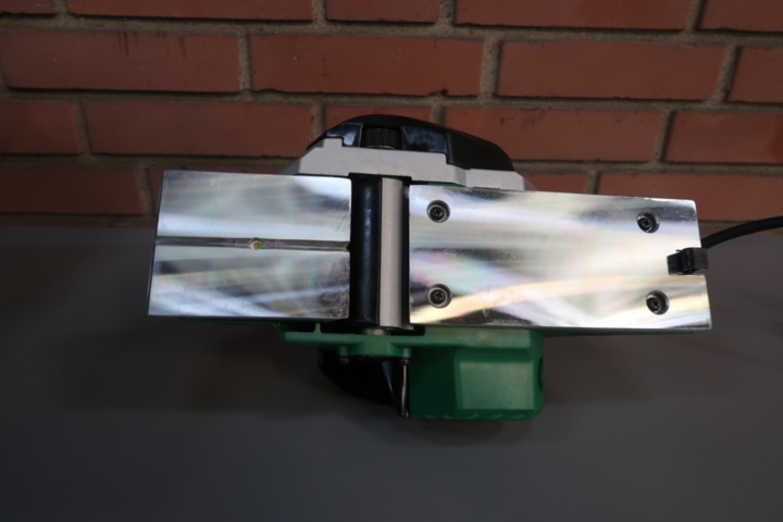 1193812-4 Planer HiKOKI P20SF 620 W